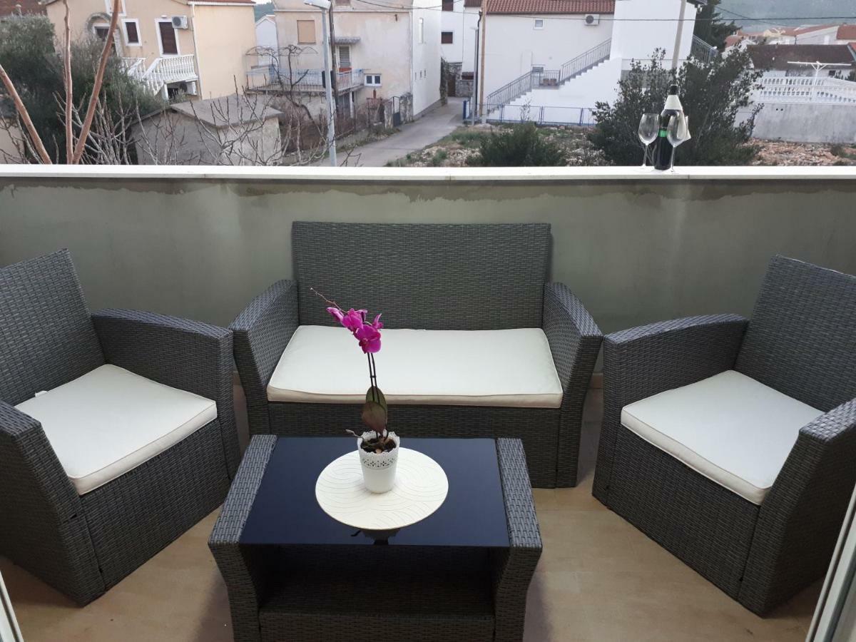 Spider Apartments Pirovac Dış mekan fotoğraf