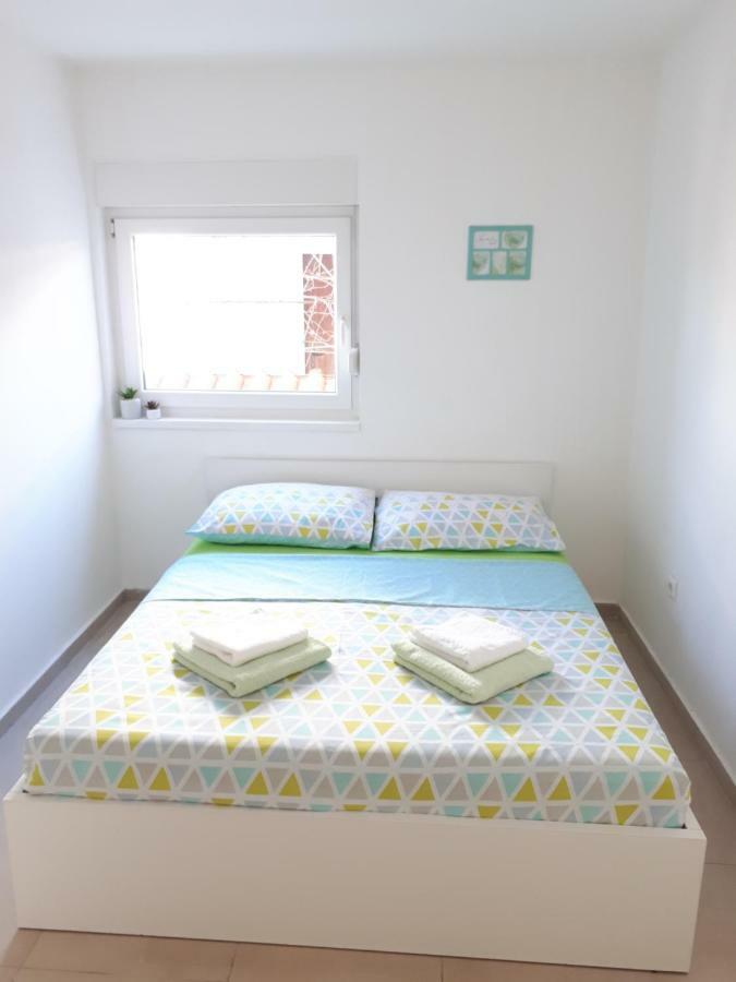 Spider Apartments Pirovac Dış mekan fotoğraf