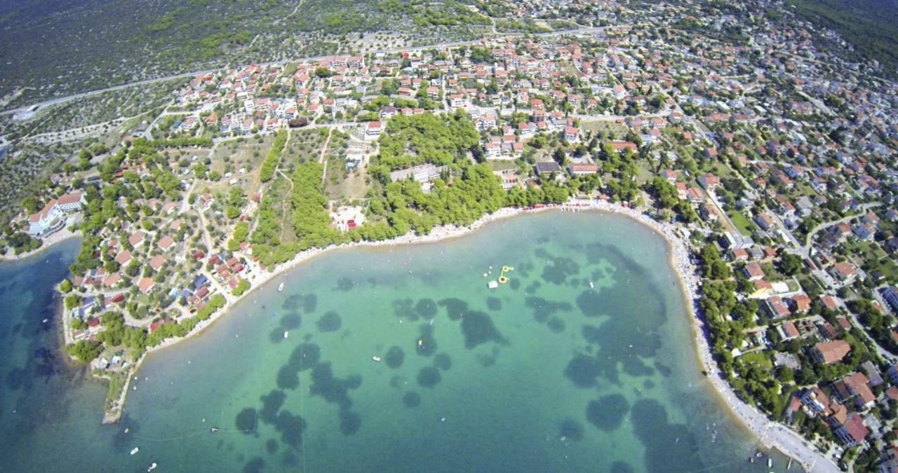 Spider Apartments Pirovac Dış mekan fotoğraf